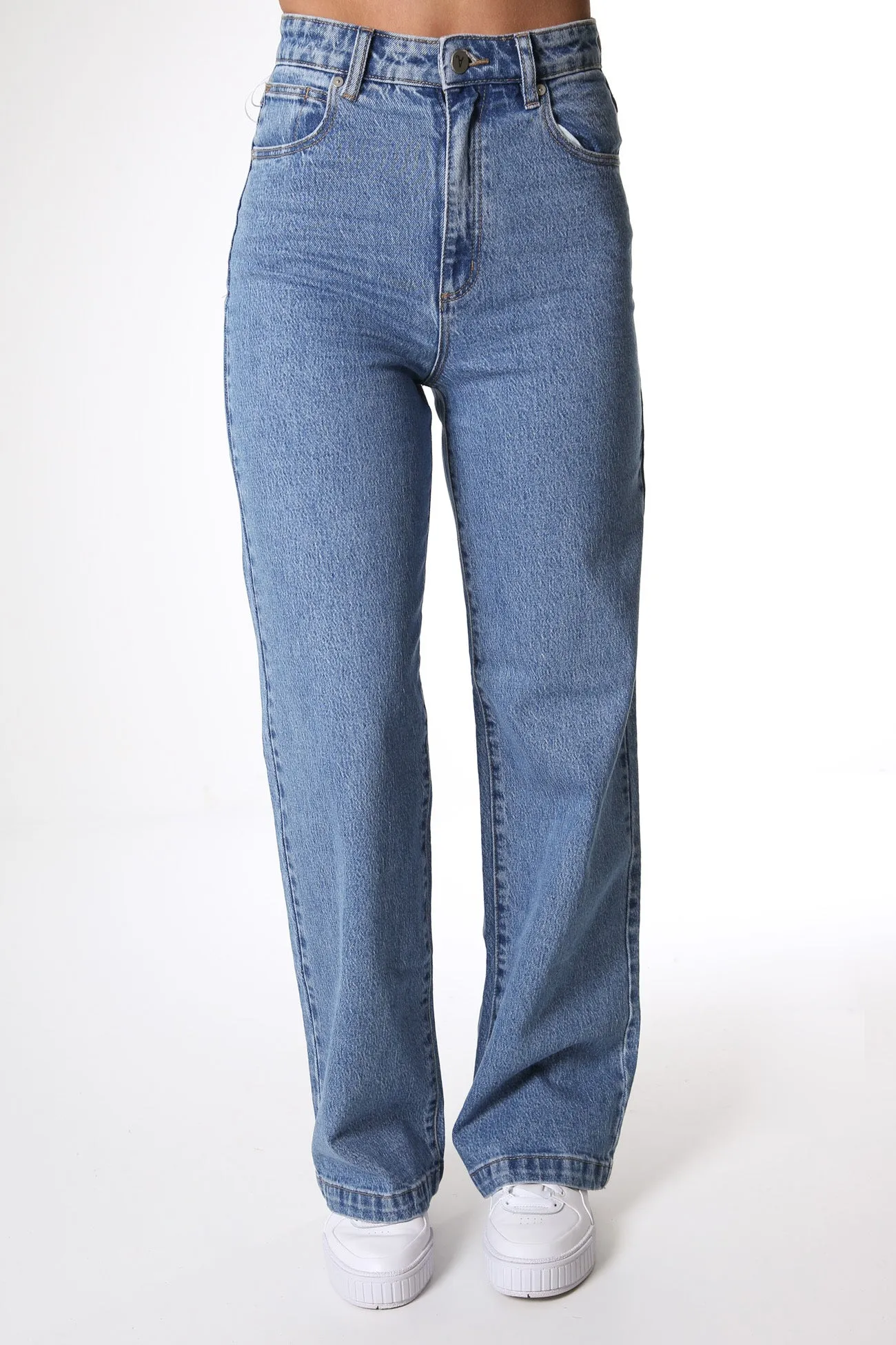 A 94 High & Wide Jean Debbie