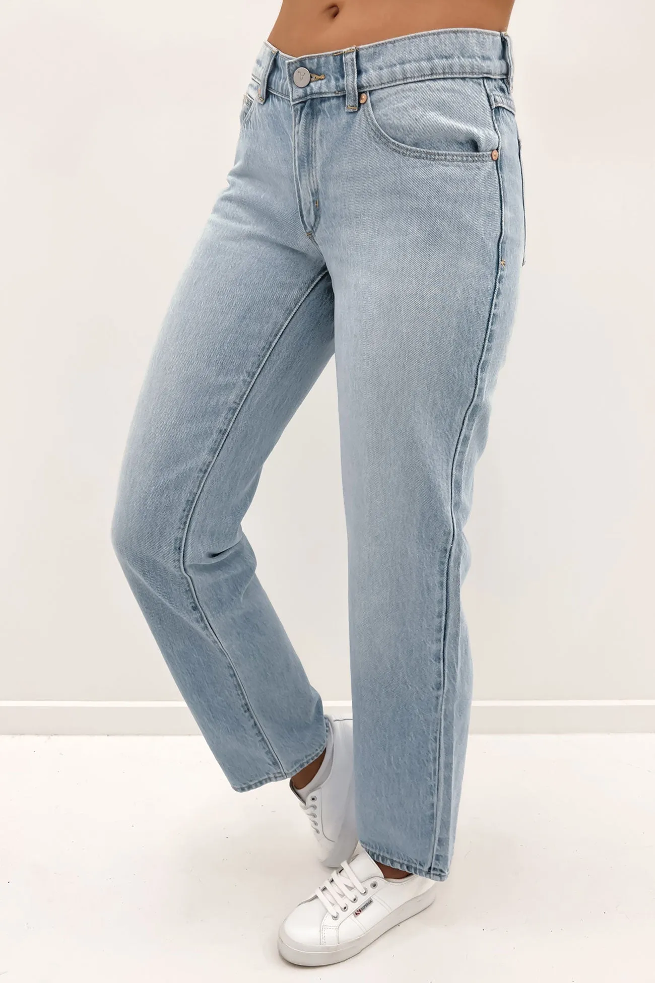 A 99 Low Straight Jean Kylee Organic