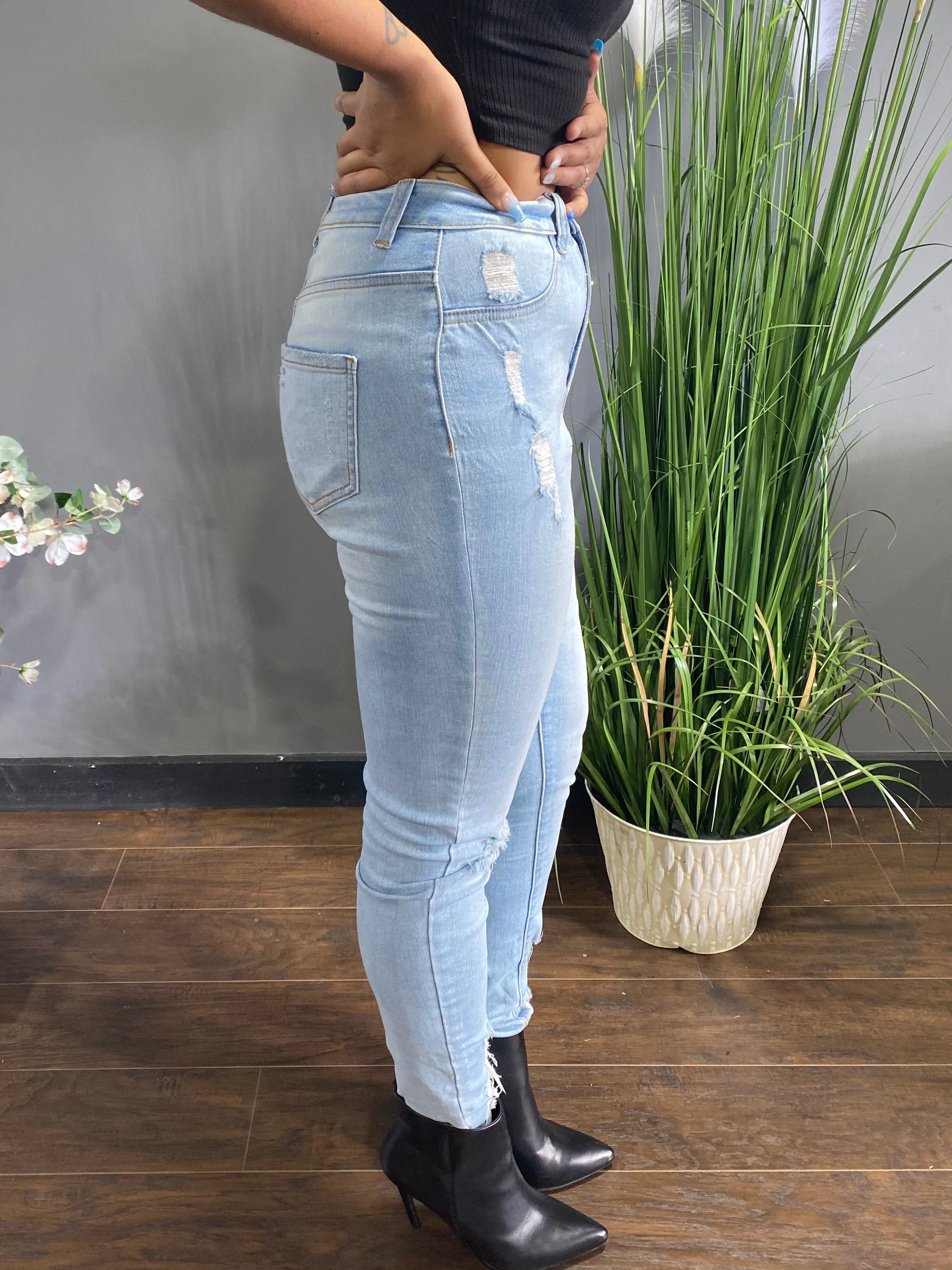 Aphrodite High Rise Skinny Jean (Light Blue) AP4639