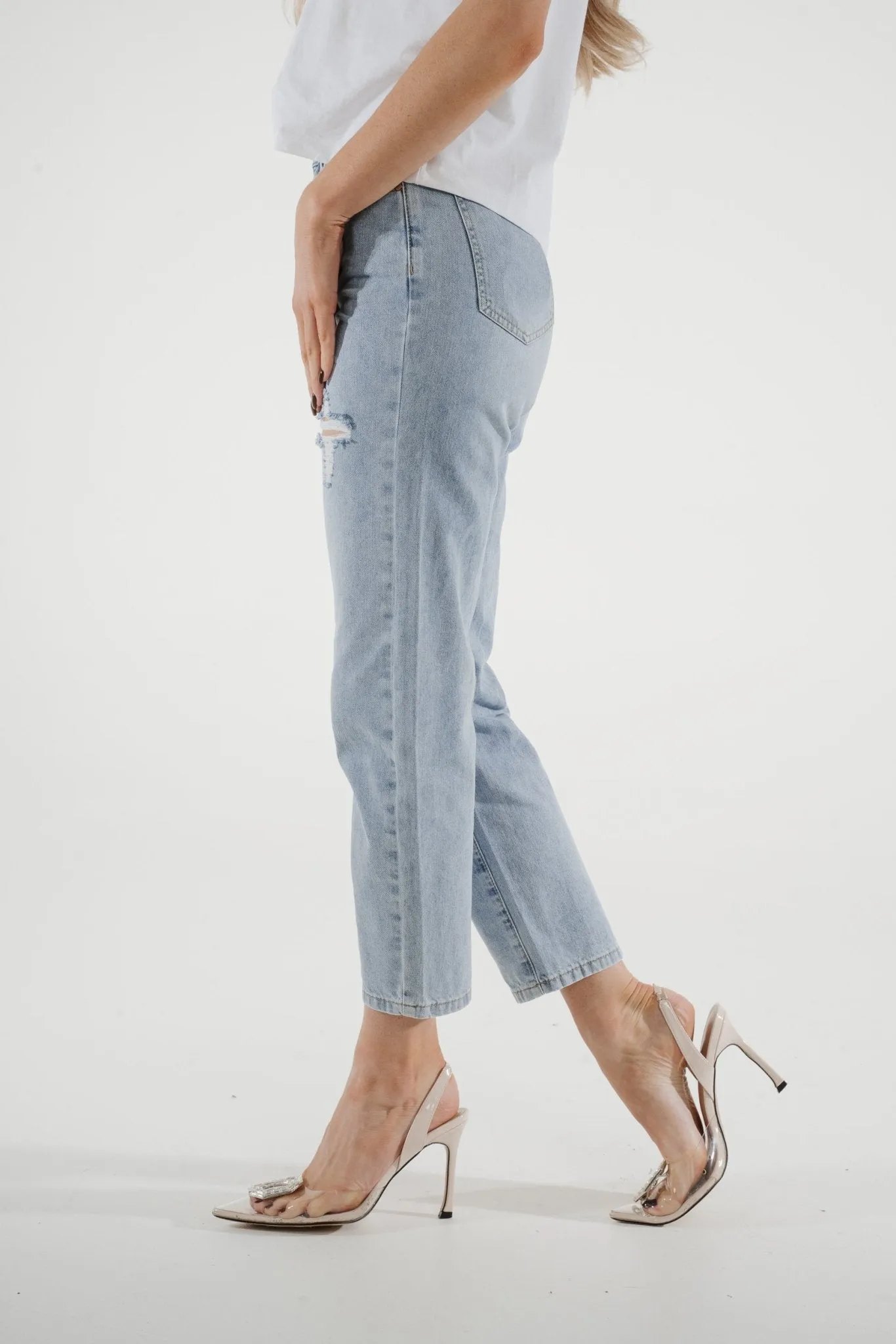 Cindy Distressed Mom Jean In Light Wash