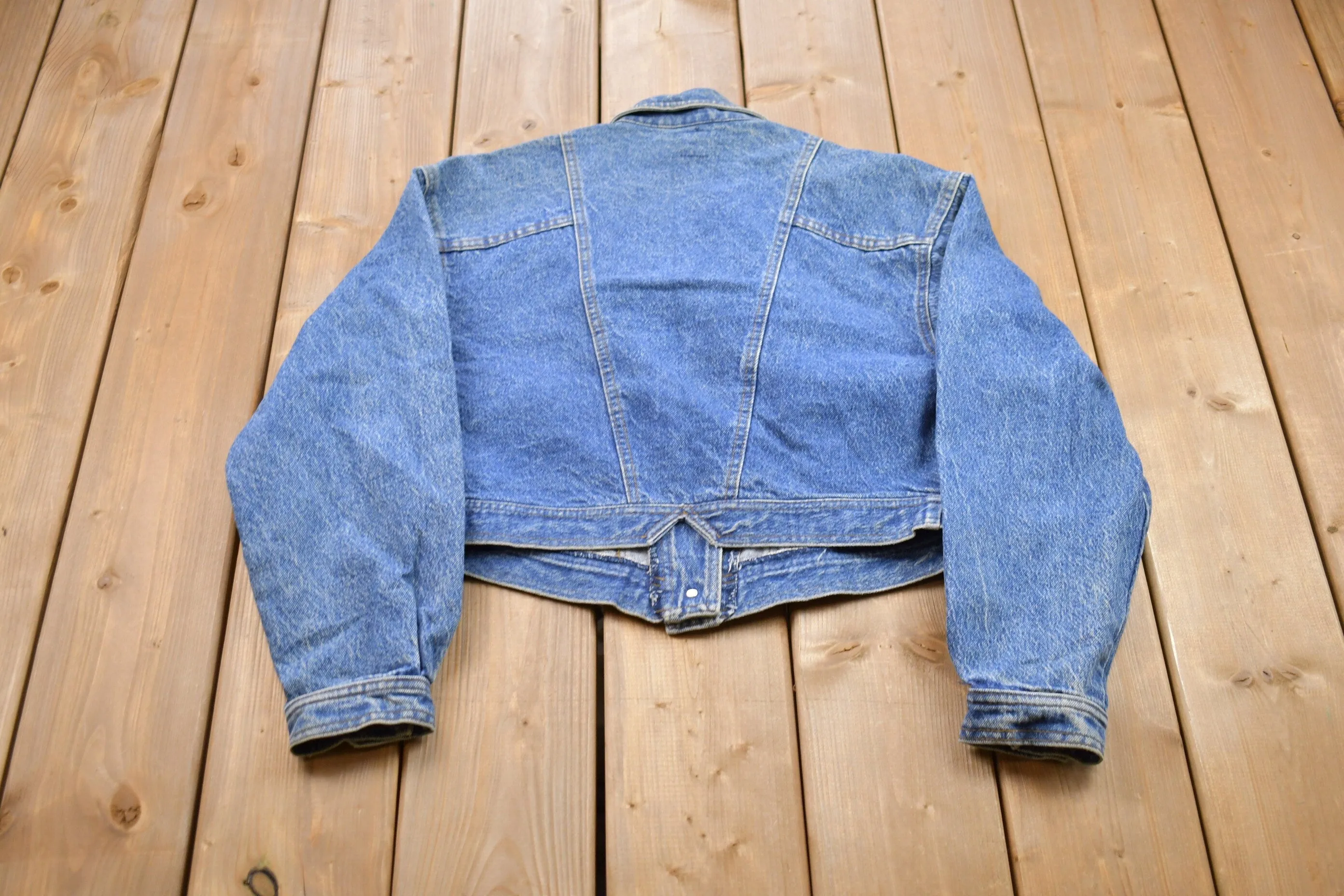 Vintage 1968 Lee Denim Jean Jacket / Vintage Denim / Streetwear / Vintage Fall Outerwear / Fall Jacket / Lee denim / Short Jacket